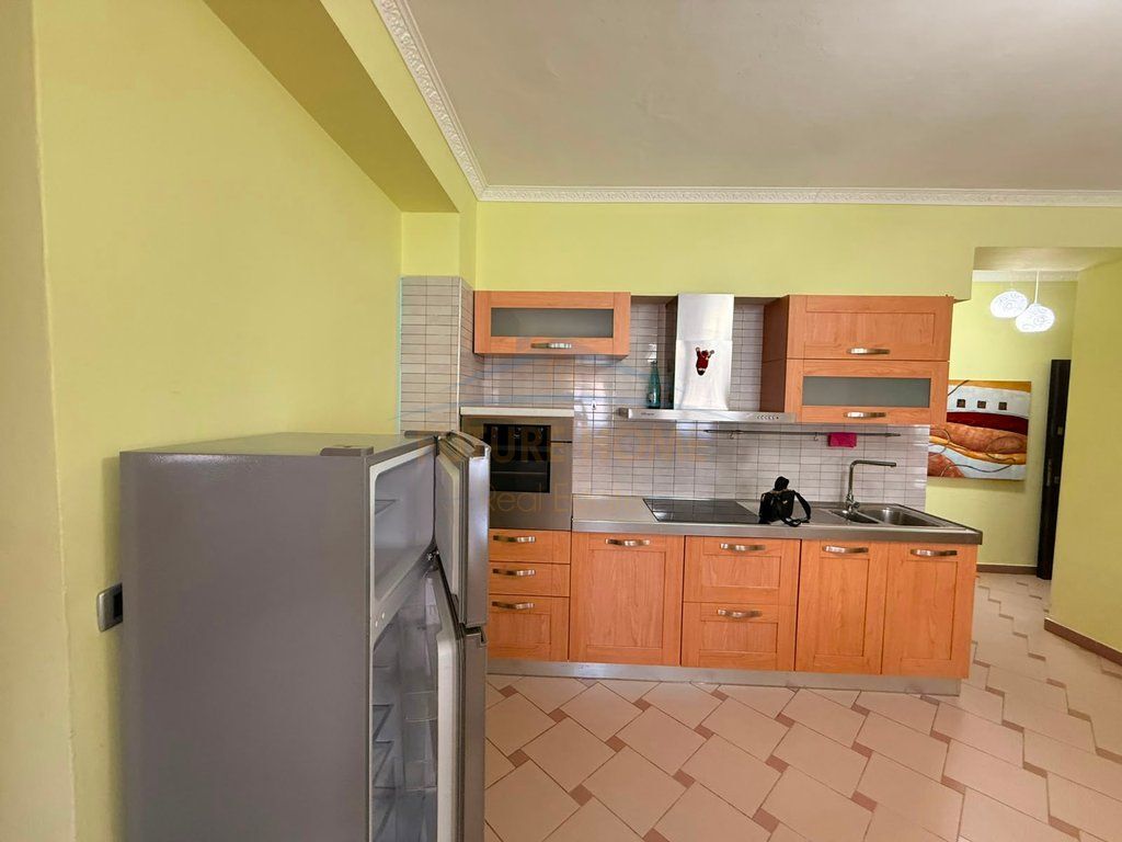 Rent, Apartment 1+1+Studio, Bogdanëve Street