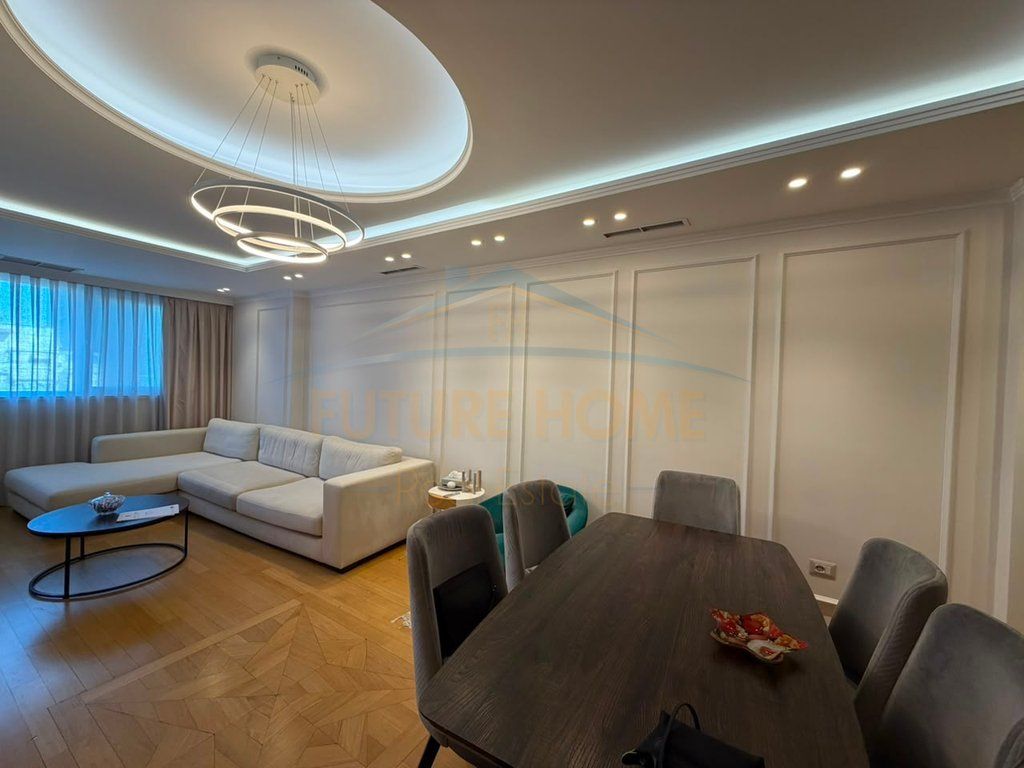 For sale, Apartment 2+1+2+Storage, Complex "Kika 1", Paris Commune.
