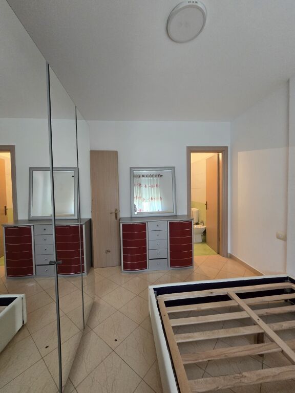 Vendesi in vendita Appartamento 2+1+2 al Lago Secco