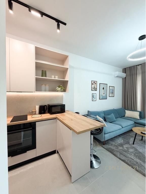 Apartament 1+1 Per Qira Tek Liqeni Thate!!