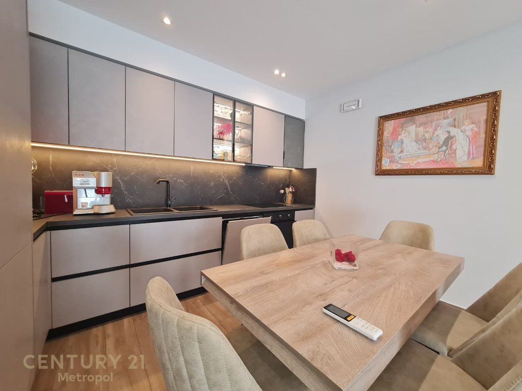 Apartament 2+1+2+ Post Parkimi me qira tek Rezidenca Sofia Hill, TEG