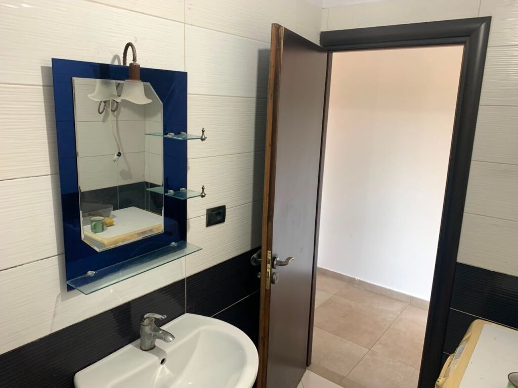 Qera | Apartament 1 + 1 | Laprakë | 350 €/Muaj