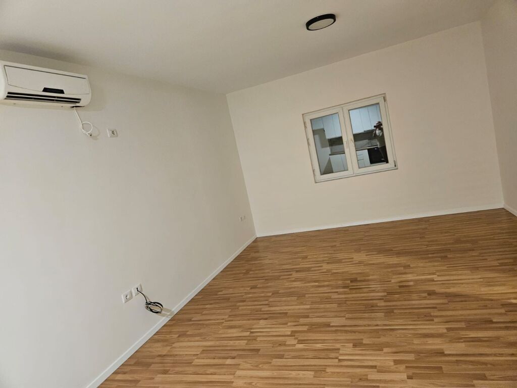 Apartament 2+1 per qera Laprake !