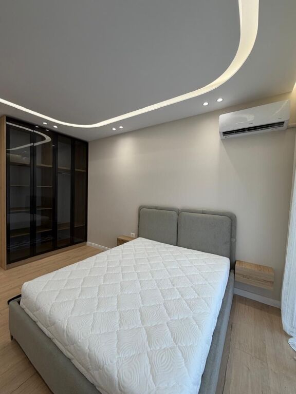 Shitet apartament 2+1 ne Yzberisht!