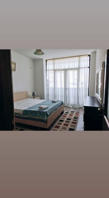 Shitet Apartament tek Tirana e Re