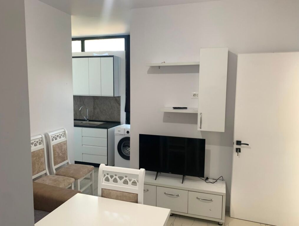 Qera | Apartament 1 + 1 | Laprakë | 350 €/Muaj