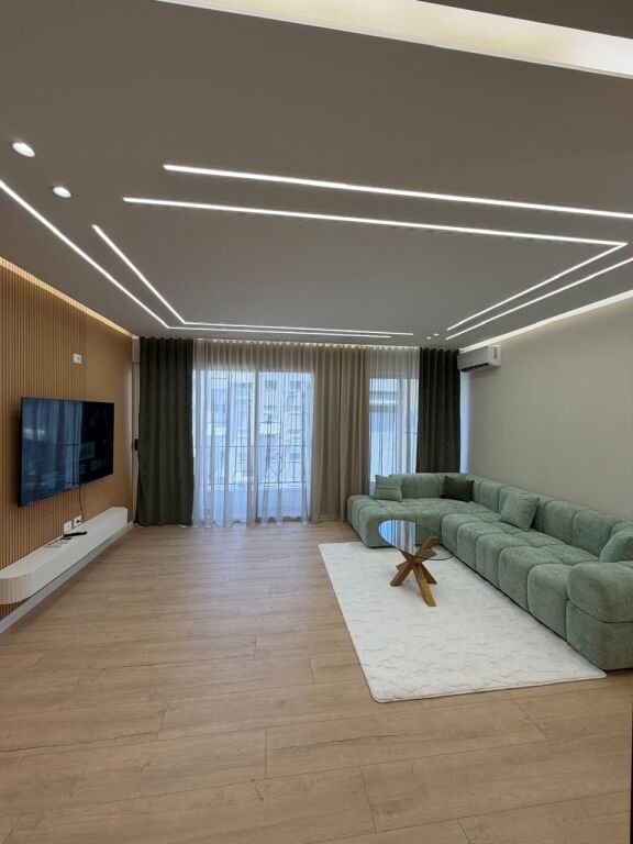 Shitet apartament 2+1 ne Yzberisht!