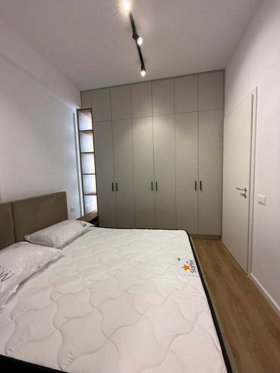 ME QERA: 1+1📍Ali Dem (Rezidenca Kadiu) - 450€/Muaj - I Pabanuar me Pare🔥 - Sp.65m² - Kt.6 || I Arreduar me Arkitekt - 100% e kompletuar ne detaje ✨️