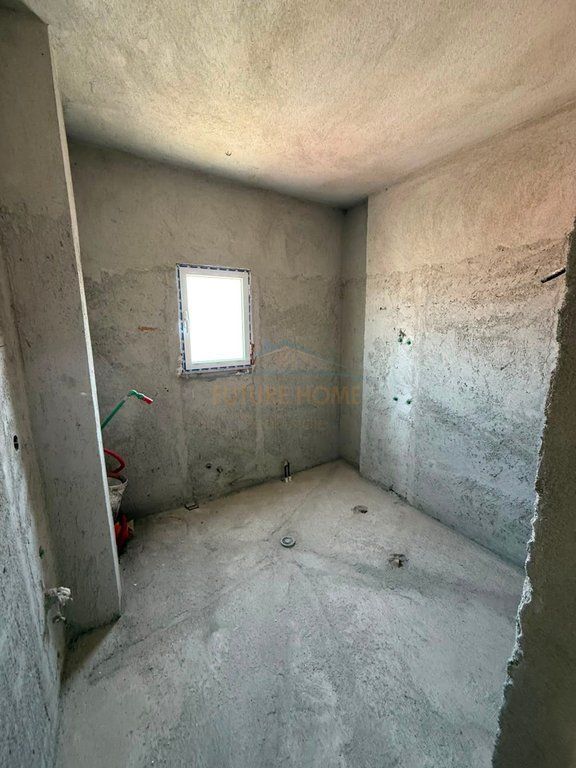 Apartament 107 m² për shitje në Pogradec – Pranë Liqenit të Ohrit