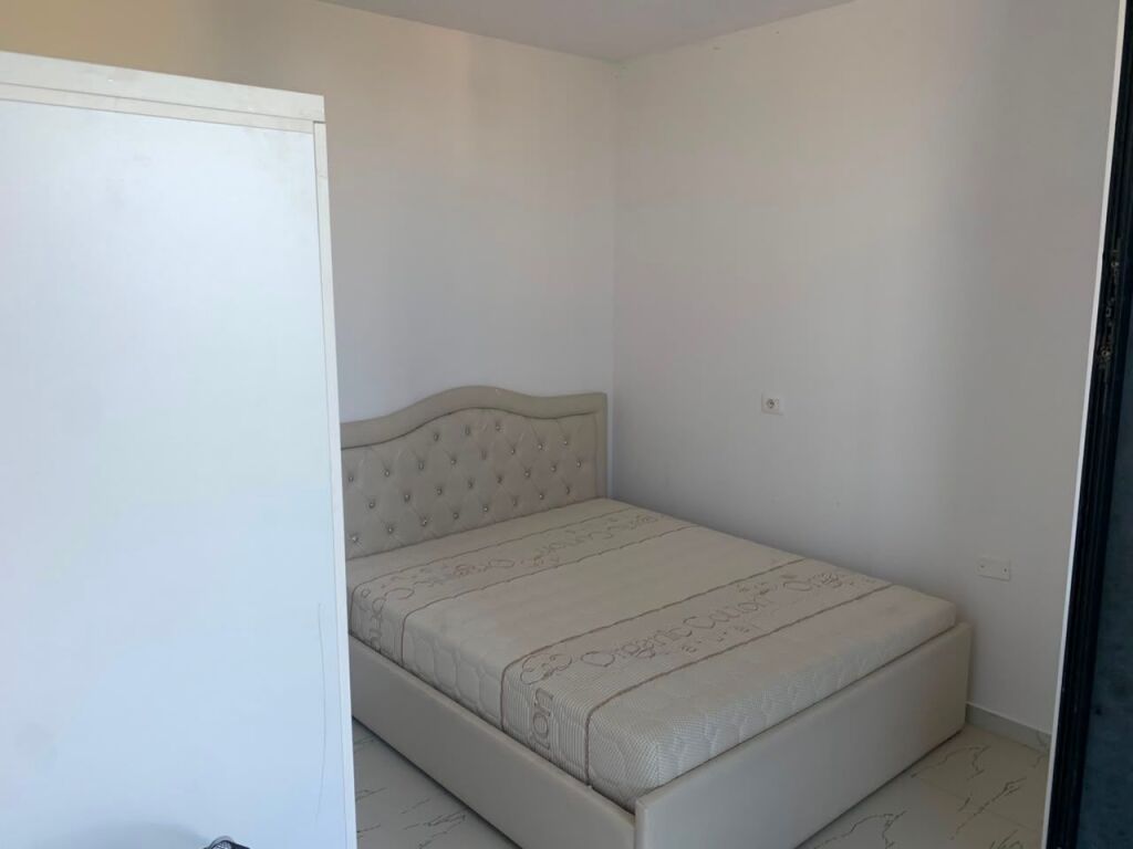 Qera | Apartament 1 + 1 | Laprakë | 350 €/Muaj