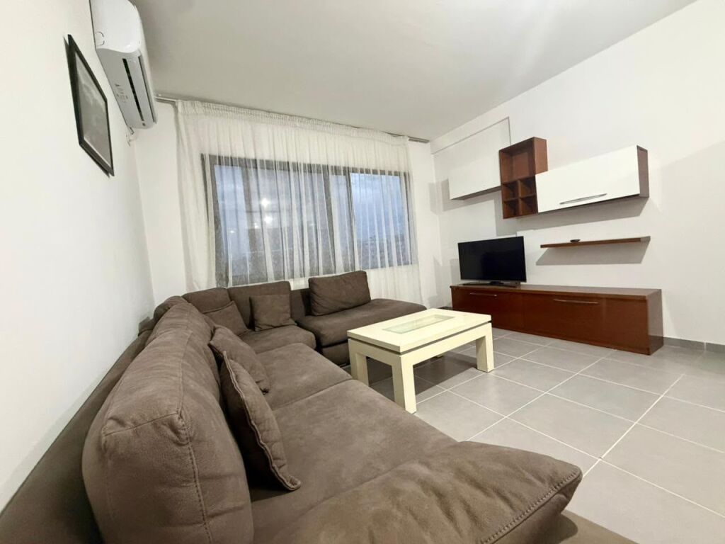 2+1 for rent in Astir