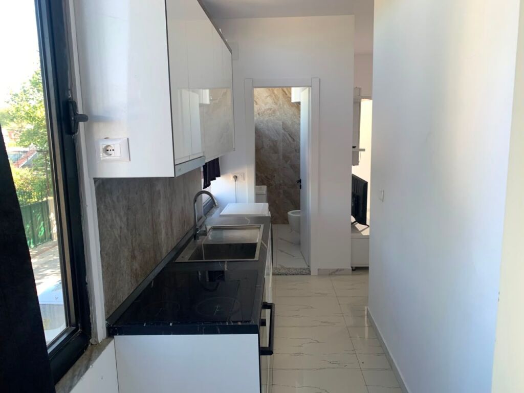 Qera | Apartament 1 + 1 | Laprakë | 350 €/Muaj