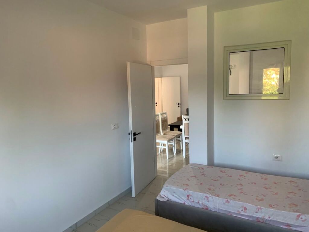 Qera | Apartament 2 + 1 | Laprakë | 450 €/Muaj