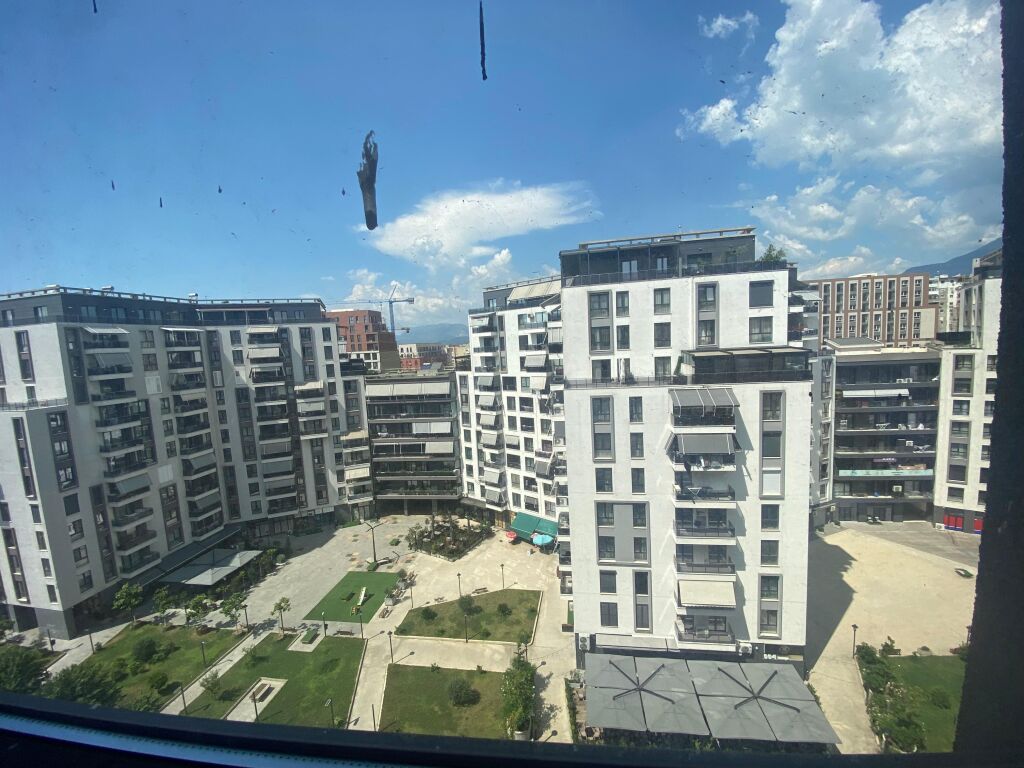 Appartamento 2+1, Campo di Aviazione!