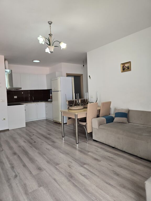 Vendesi in vendita Appartamento 2+1+2 al Lago Secco