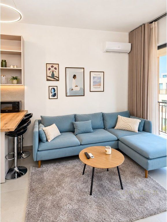 Apartament 1+1 Per Qira Tek Liqeni Thate!!