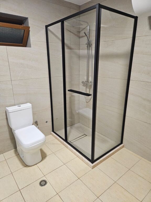 Apartament 2+1 per qera Laprake !