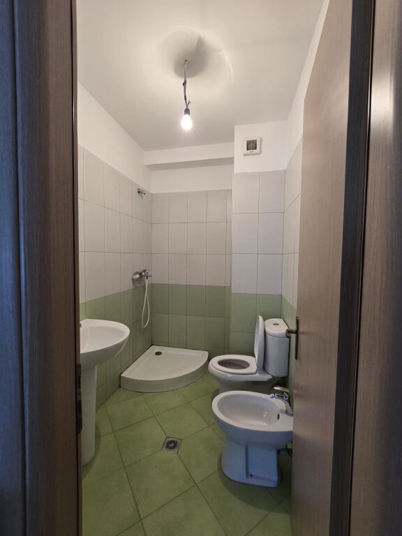Vendesi in vendita Appartamento 2+1+2 al Lago Secco