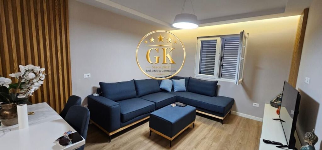 SHITET APARTAMENT 1+1 VETEM 50 METRA NGA DETI – GOLEM