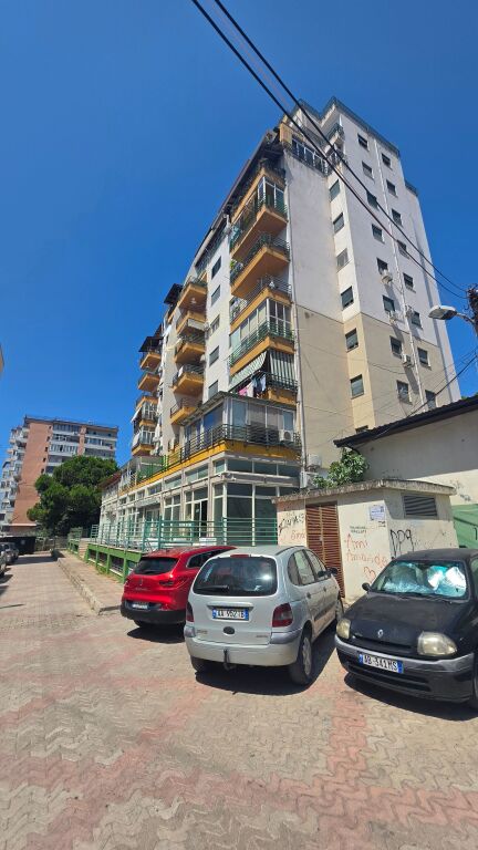 Shtepi ne Durres 2+1+2