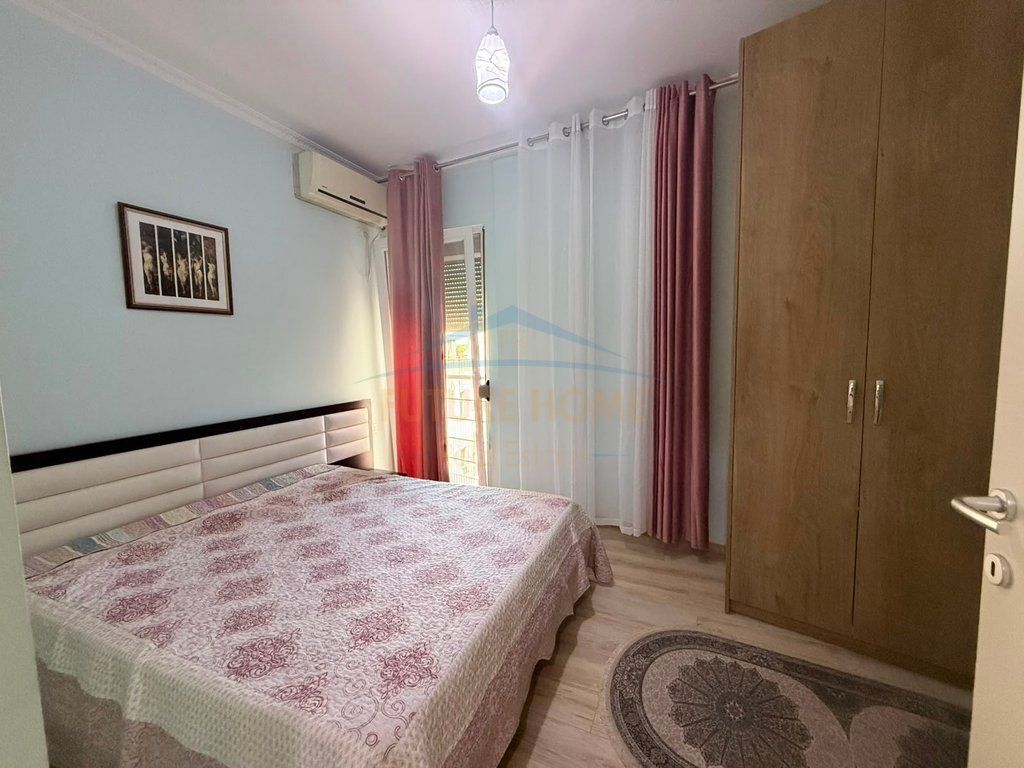 Qera, Apartament 1+1+Post Parkim, Liqeni i Thatë