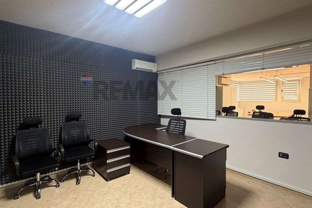 Ufficio In Vendita In Blocco!