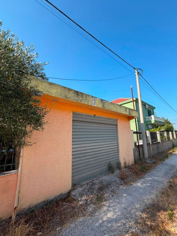 Durres 210.000€ Villa su 3 Piani in Vendita - Xhafzotaj, Durres 210.000 €