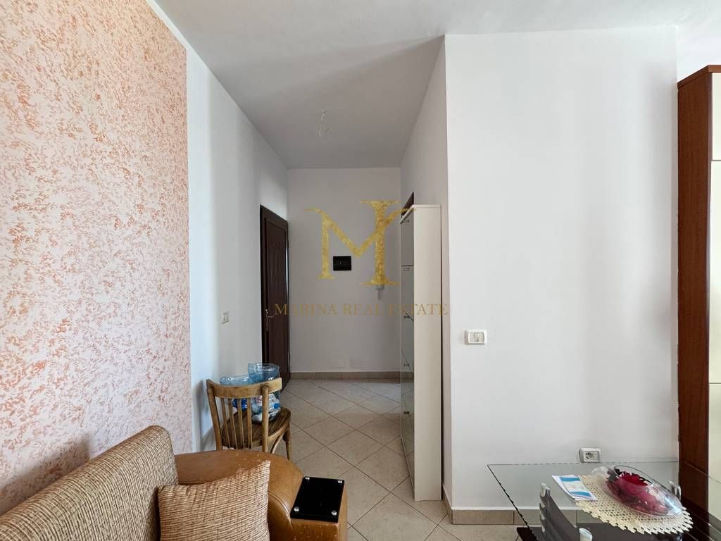 Shitet apartament 2+1 me pamje nga deti në Durrës (zona Plazh Iliria)