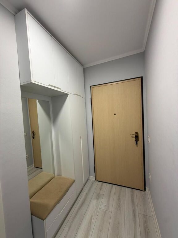 Apartament 1+1 per qera Liqeni i thate !