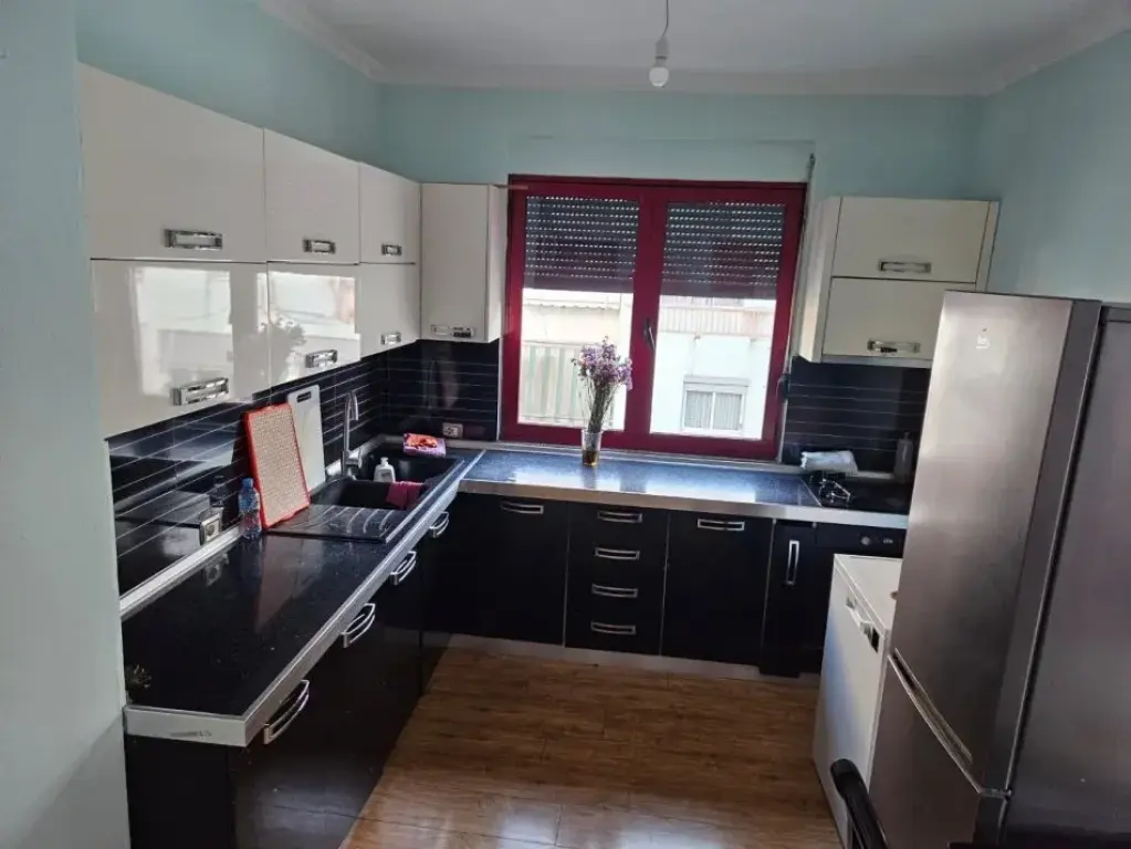 Qera | Apartament 2 + 1+2 | Yzberisht | 530 €/muaj