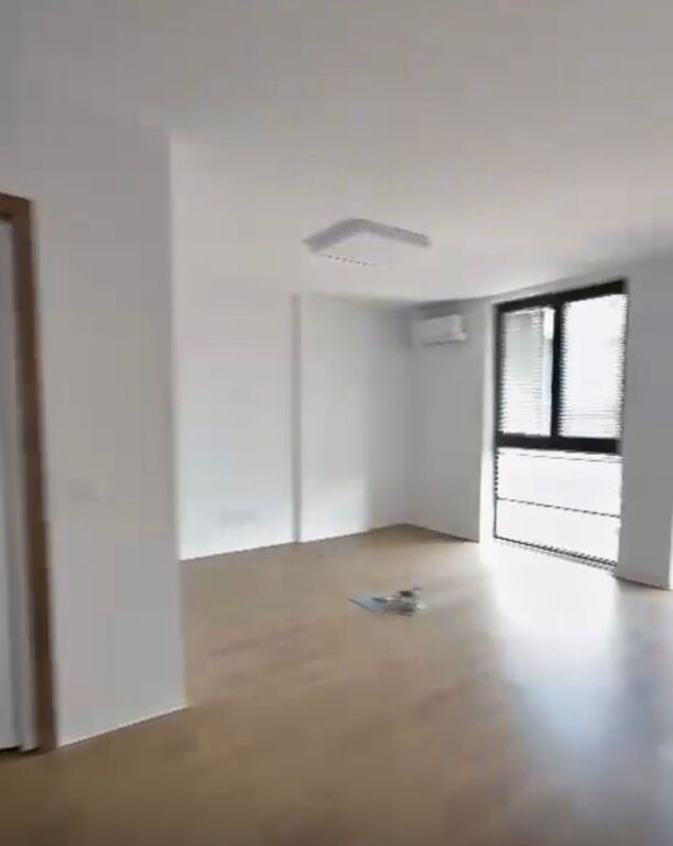 Office for rent at Galeria Roma - Kavajes Street