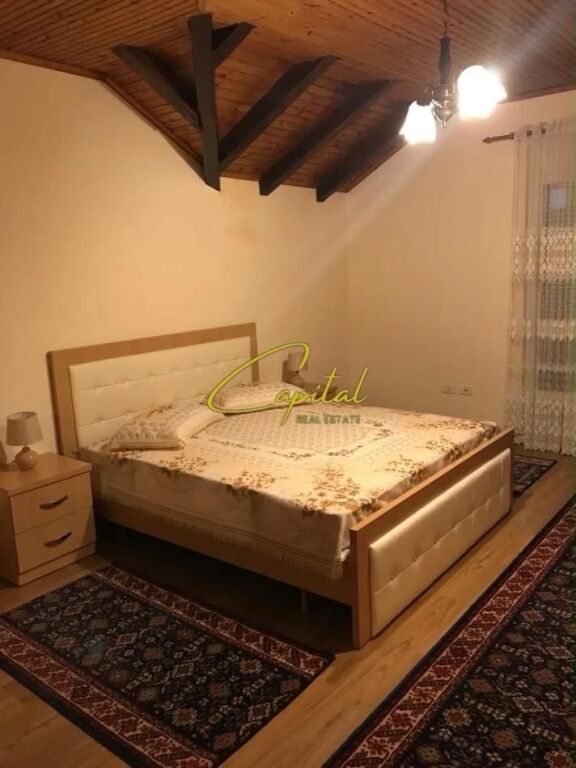 APARTAMENT ME QIRA 3+1 XHAMLLIKU 60.000 LEKE