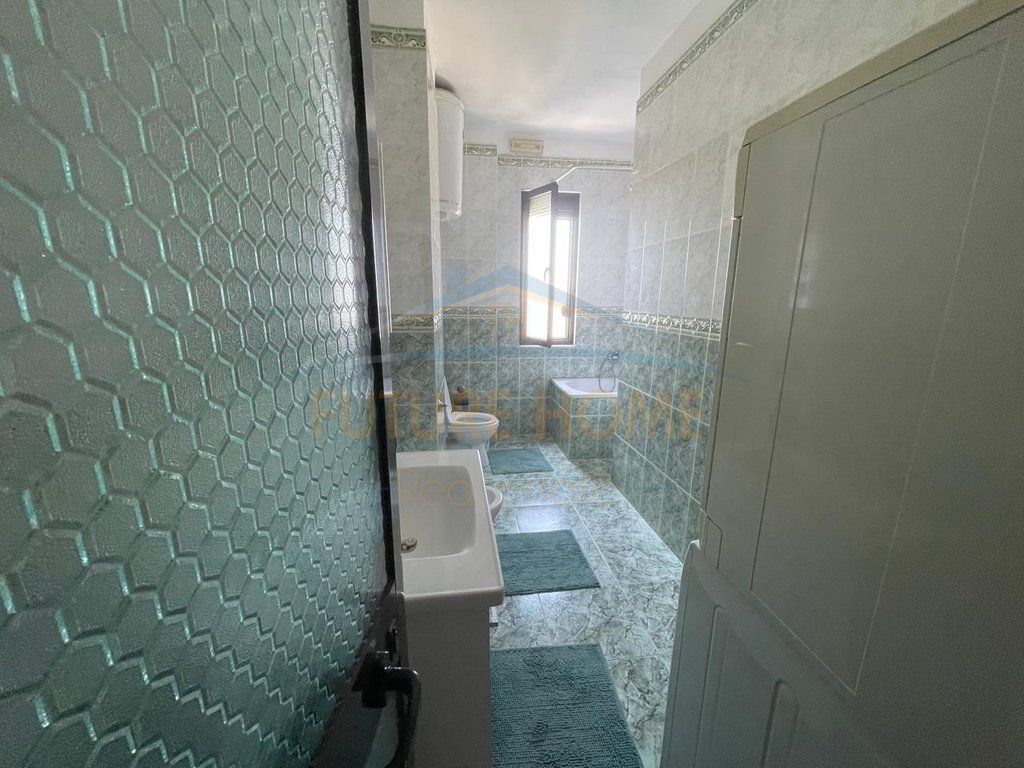 Qera, Apartament 2+1, Lagjia 4, Durres