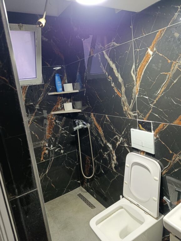 Affitto | Garsoniere | Rruga Arben Broci | 300 €/mese