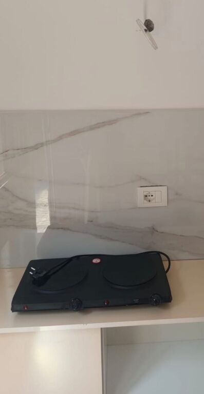 APPARTAMENTO 1+1. 25000 LEKE.CITTÀ STUDENTI