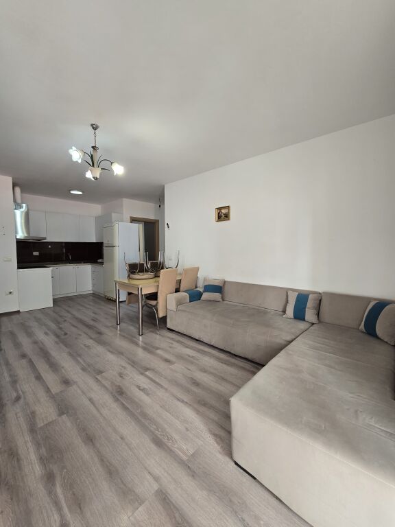 Apartment for sale, dry lake