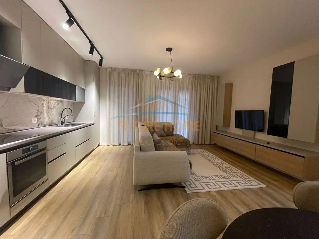 Affitto, Appartamento 1+1, Complesso Delijorgji. PLUS72389