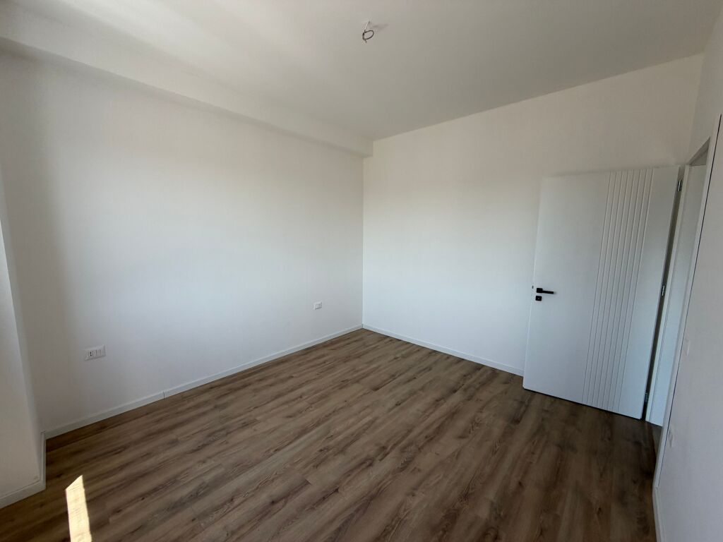 Appartamento in affitto 1+1, Paskuqan 40000 leke (completamente arredato)