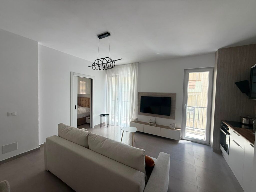 1+1 Apartment for Sale in Bonita, Golem