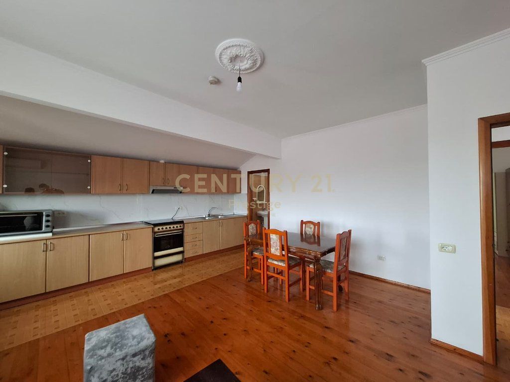 FOR RENT 2+1 APARTMENT IN A VILLA LOCATED AT THE ROUNDABOUT OF SHKOZA!