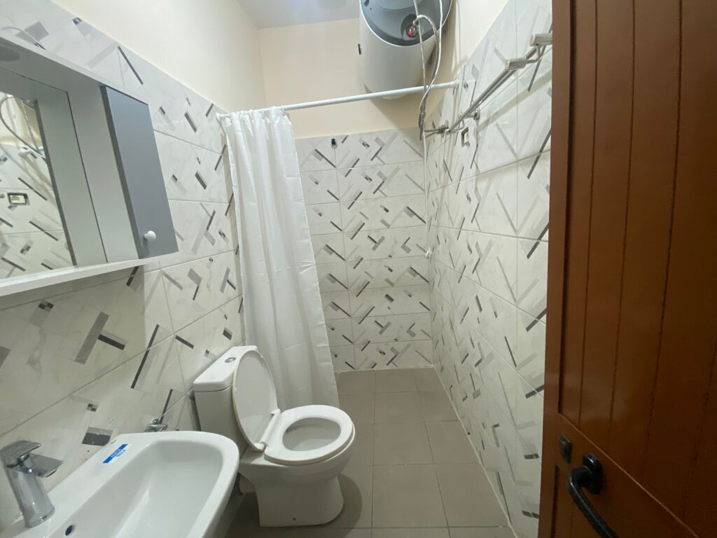 Apartament 1+1 per qera ne Kombinat !