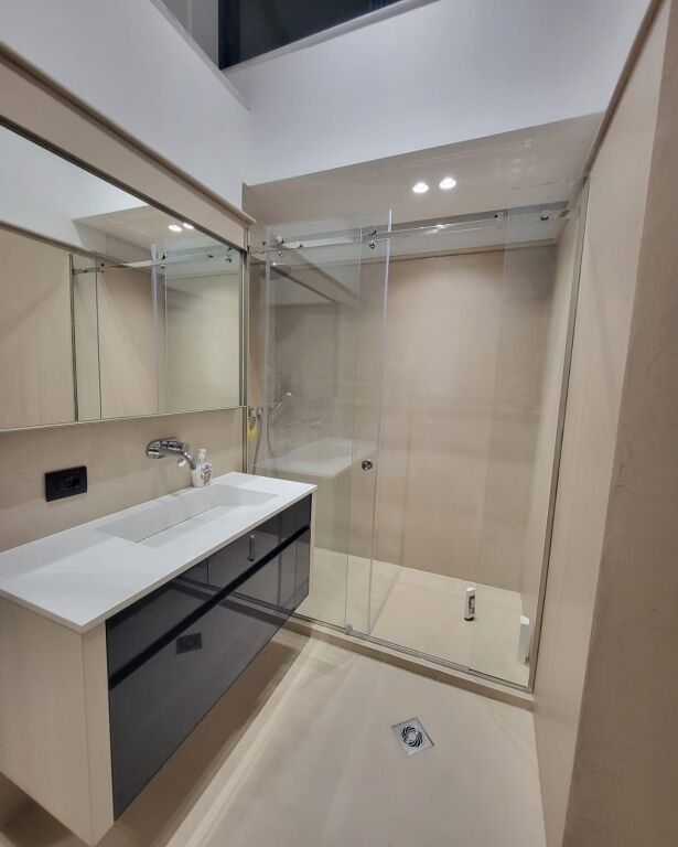 Duplex 3+1+2+🅿️ per qira, Prane Kodres se Diellit !