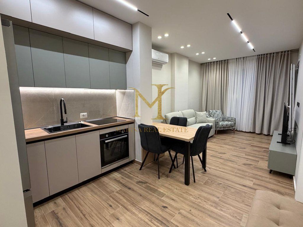 Qera apartament 1+1 ne Golem, vija e dyte. 50m nga deti