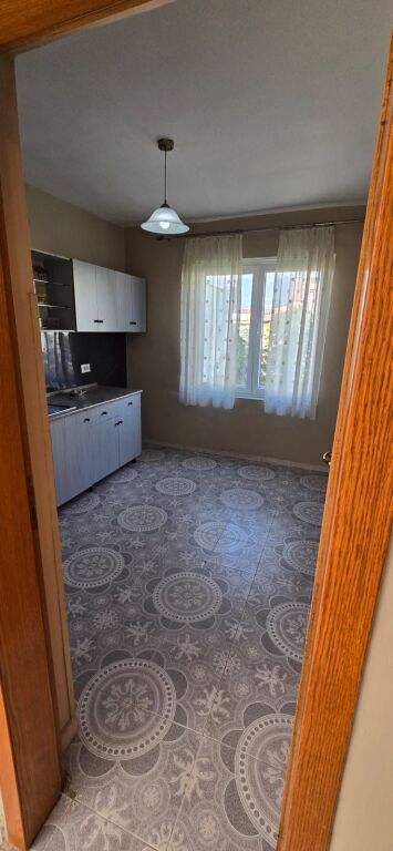 Apartament 2+1 ne shitje, Vasil Shanto