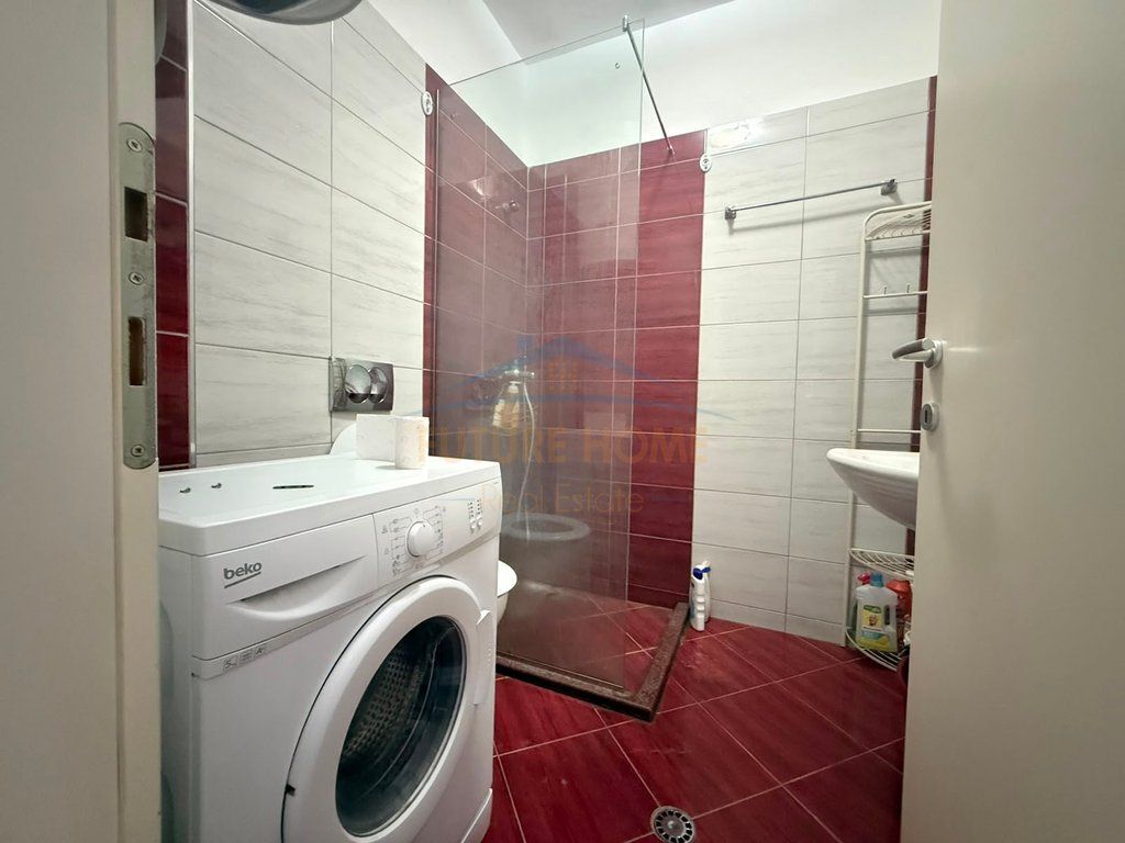 Qera, Apartament 1+1+Post Parkim, Liqeni i Thatë