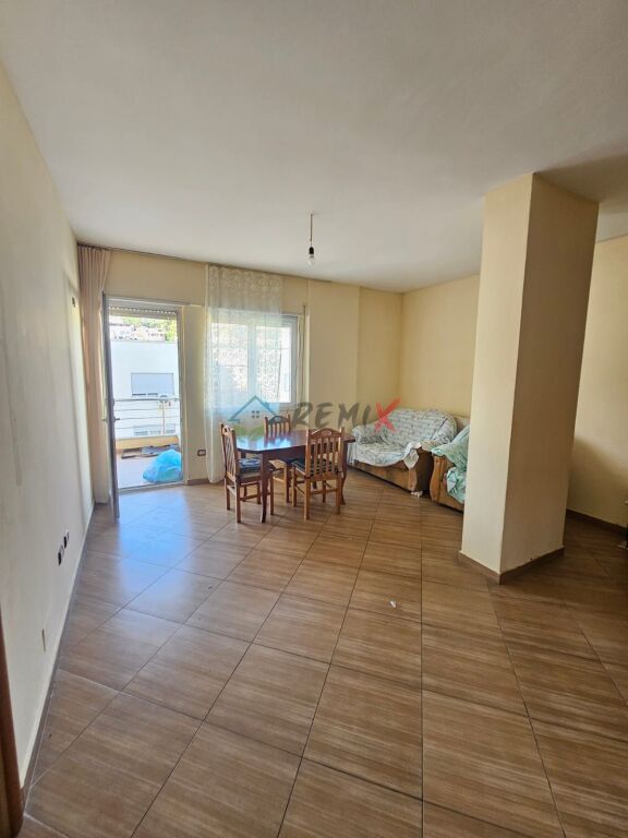 AFFITTASI APPARTAMENTO 1+1 A VOLLGA, DURRES
