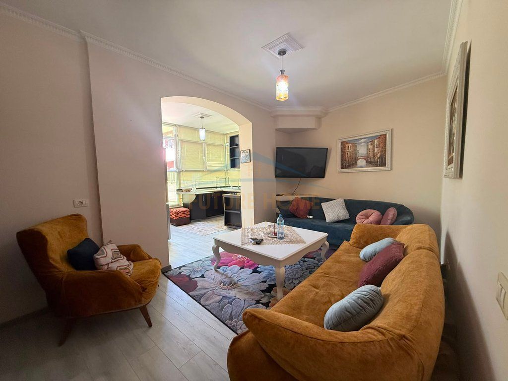 Qera, Apartament 1+1+Post Parkim, Liqeni i Thatë