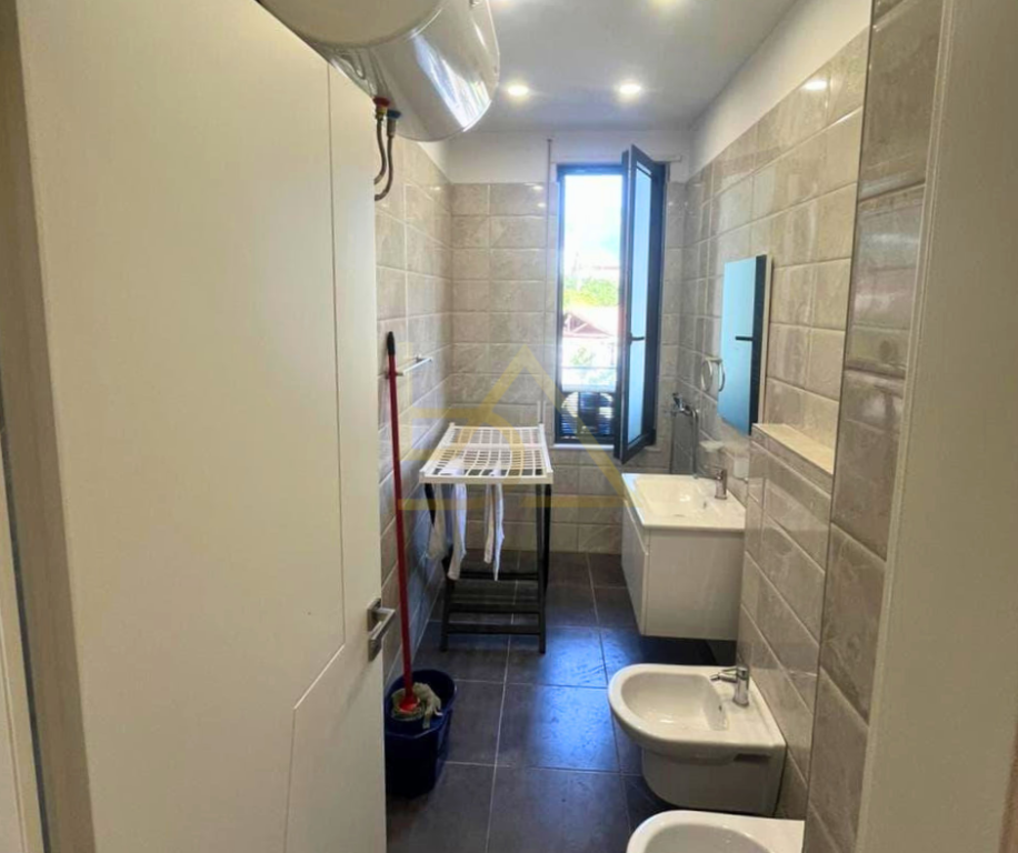 Appartamento 2+1 in Affitto – Porcelan, Tirana