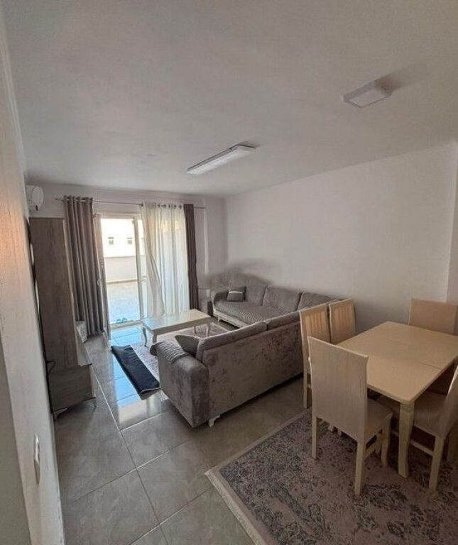 🏡 Apartament 1+1 + Verandë me Qira ne Fresk,