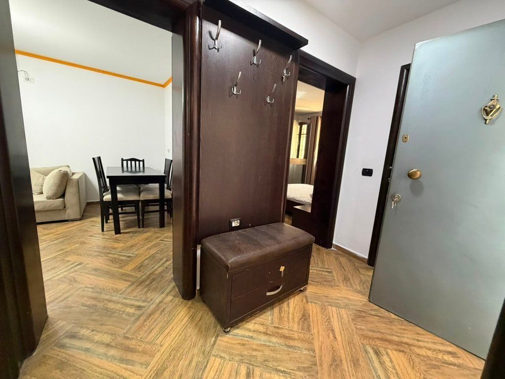Qera, Apartament 2+1+2, 21 Dhjetori, Tiranë . CITY72423